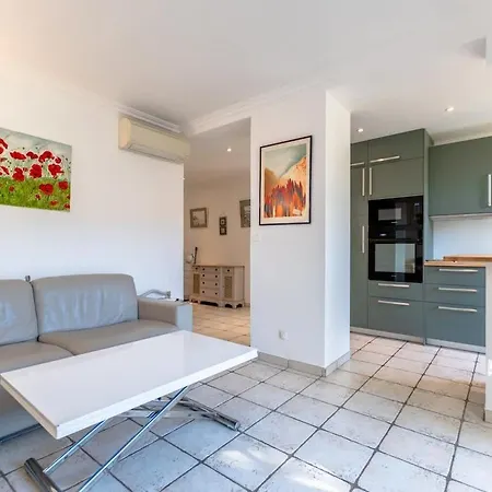 Apartment Floralies A L Views & Parking L Shellter